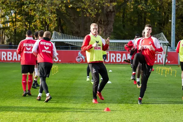 1. FC Köln players during training 13.11.2017