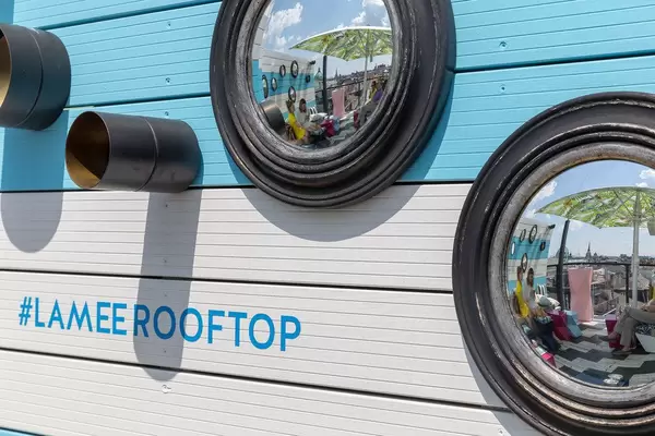 180 degree mirrors at Lamee Rooftop Bar in Vienna