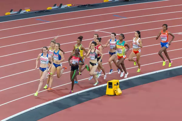 2. Halbfinale über 1500m in London