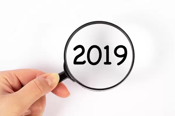 2019 under magnifying glass