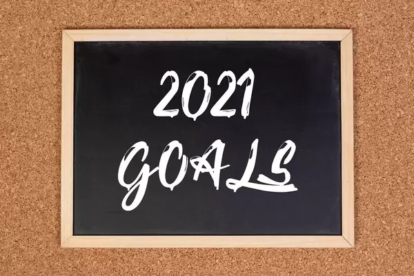 2021 goals on chalkboard