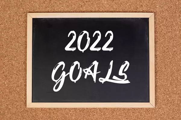 2022 goals on chalkboard