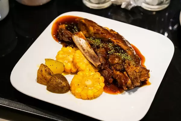 A tasty plate of Baby Backribs (Flip 2019)