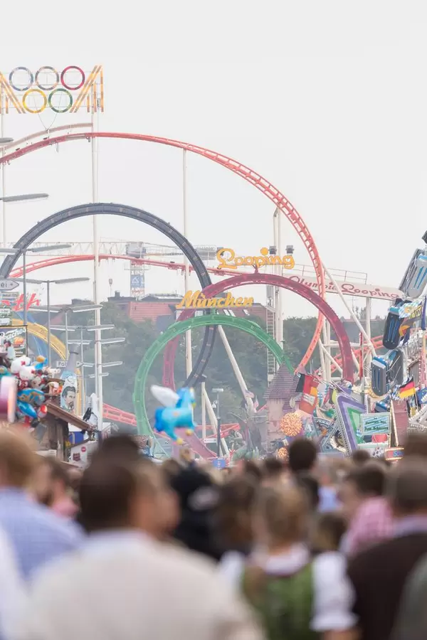 Achterbahn Olympia Looping - Oktoberfest 2017