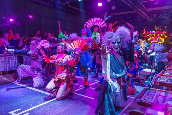 Actors of Robot Restaurant