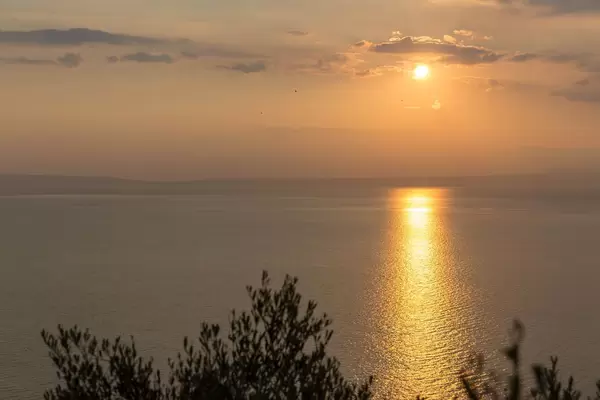 Ägäisches Meer bei Sonnenaufgang