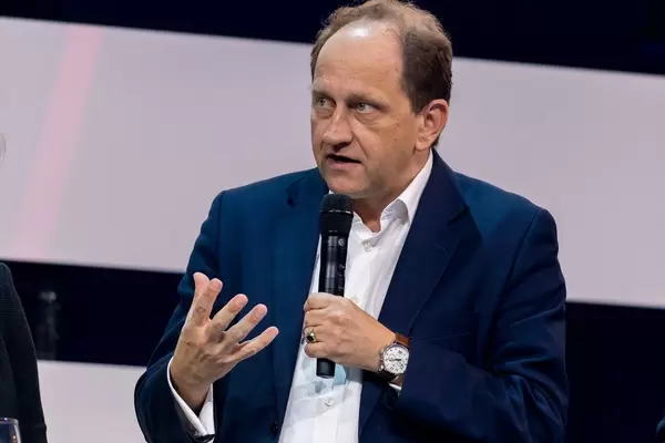 Alexander Graf Lambsdorff Member of the German Parliament about the self-determined digital future of Europe