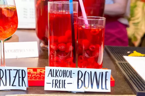 Alkohol-Freie-Bowle beim Film Festival am Rathausplatz in Wien