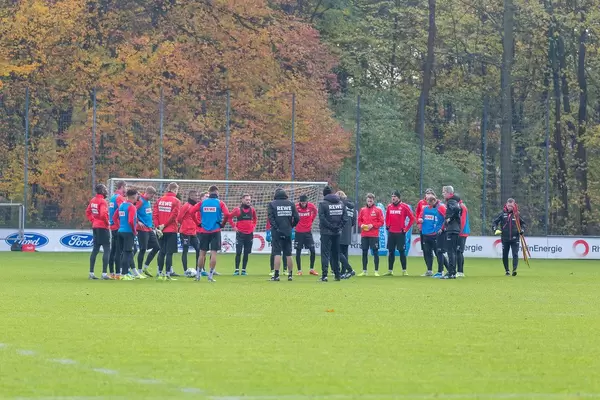 Ansprache vom neuen Teamcoach Markus Gisdol