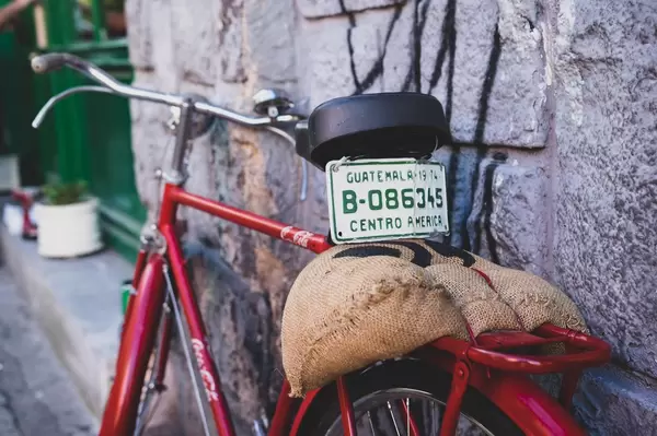 Antique bicycle with Guatemalan plate