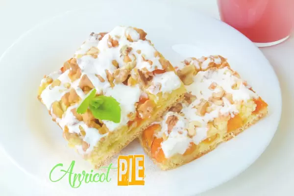 Apricot pie
