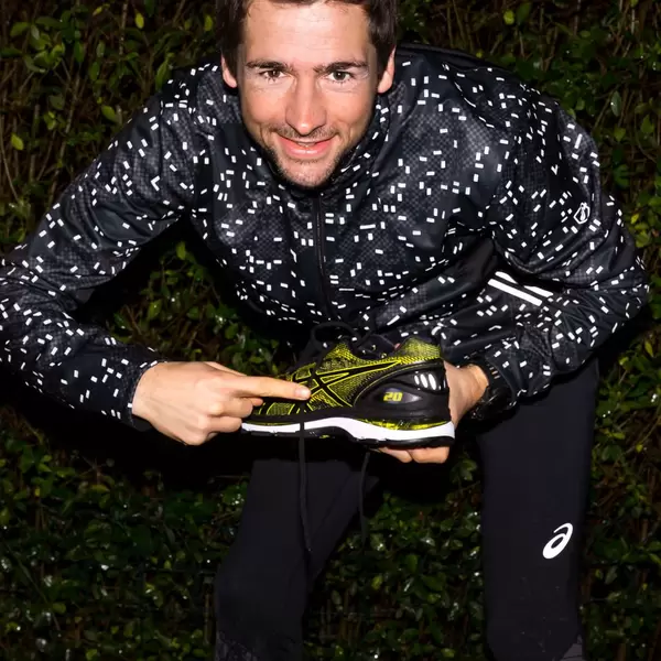 ASICS LITE-SHOW Winter Jacket und ASICS Nimbus Gel 20