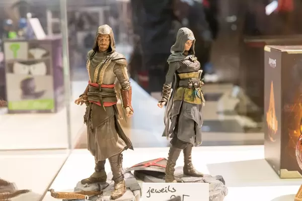 Assassin's Creed Actionfiguren (männlich und weiblich) - Gamescom 2017, Köln