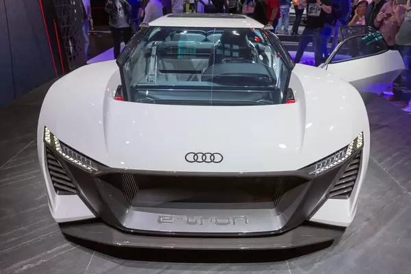 Audi e-Tron Urban, Frontansicht des Ausstellungsfahrzeugs auf der IAA