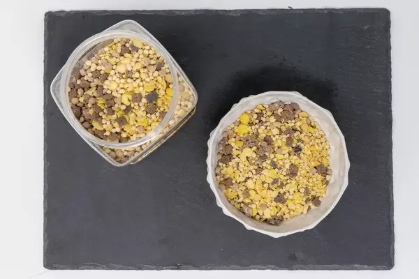 Aufsicht von Layenberger Low Carb Protein Keks-Müsli Schoko Crunchy