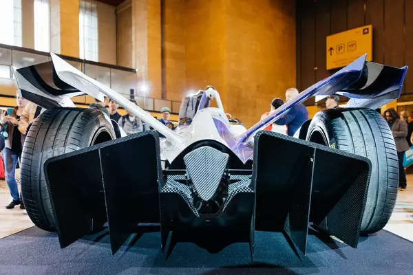 Auto Heckdiffusor Ansicht eines Gen2-Formel-E-Fahrzeugs