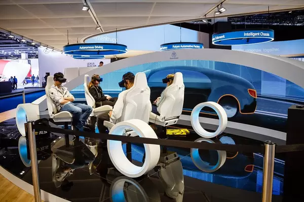 Autonomous driving with Virtual Reality technologies by Thyssenkrupp