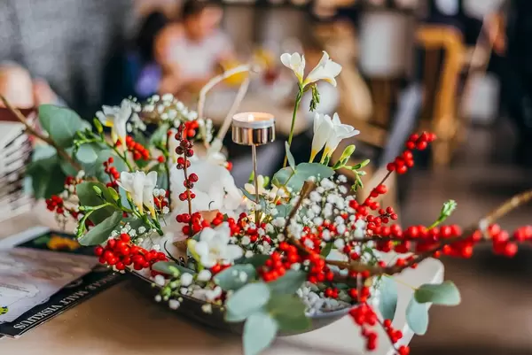 Autumn Berry Decoration