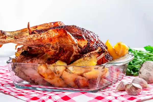 Baked chicken with potatoes (Flip 2019)