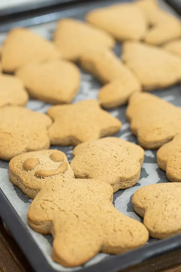 Baked Christmas cookies in the baking tray