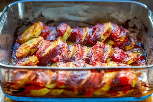 Baked in the oven delicious and healthy vegetables (Flip 2019) (Flip 2019)