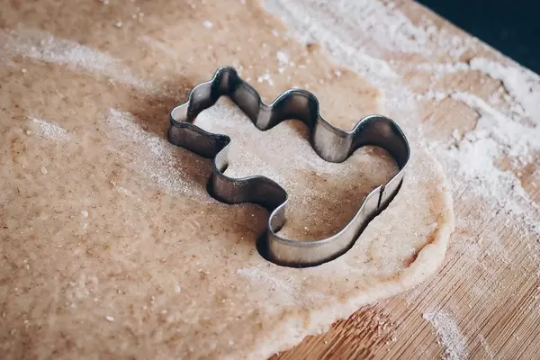 Bärförmiger Keksausstecher für Lebkuchen und Teig