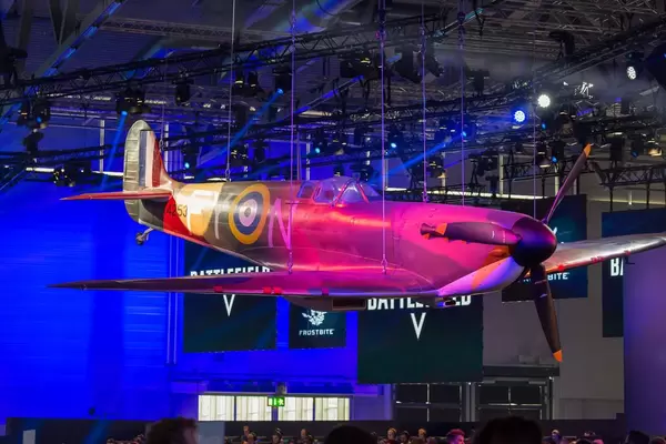 Battlefield V Flugzeug auf der Gamescom