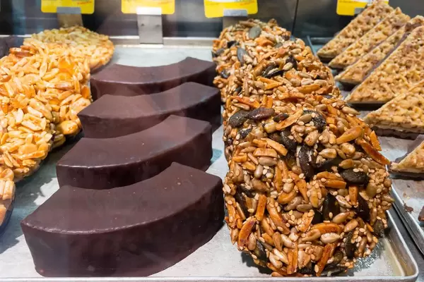 Bauernkuchen zartbitter und Saatenknacker