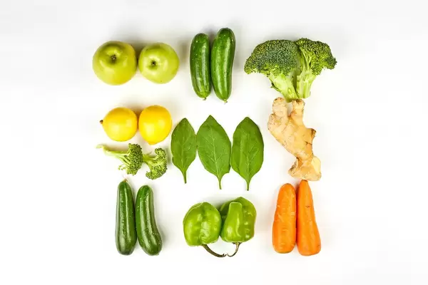 Beautiful and straight arrangement of fresh raw vegetables and fruits