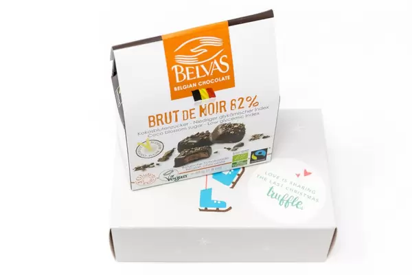 Belvas - Belgische gefüllte Schokoladenwürfel mit Kokosblütenzucker aus dem siebzehnten Türchen des Active Foodist Adventskalender