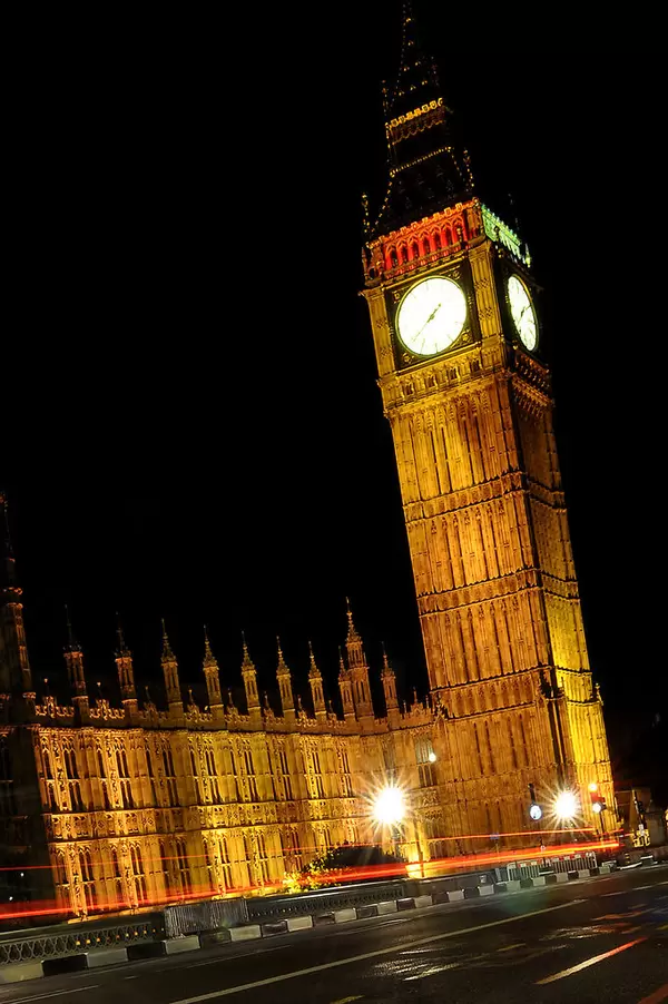Big Ben in London bei Nacht