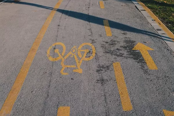 Bike sign on the road.jpg