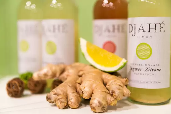 Bio Ingwer-Limonade von DJAHÉ