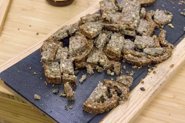 Biovegan powerbread with germinated cereals from the baking-mix