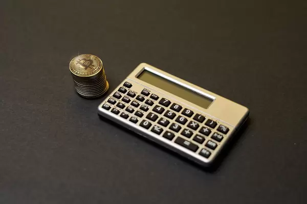 Bitcoin cryptocurrency price rising