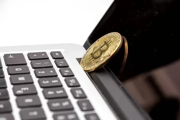 Bitcoin on a Macbook
