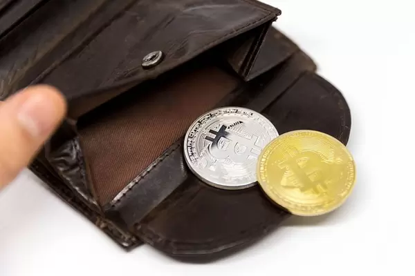 Bitcoins in einer Geldbörse