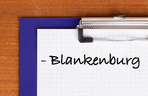 Blankenburg als Text auf einem Klemmbrett geschrieben