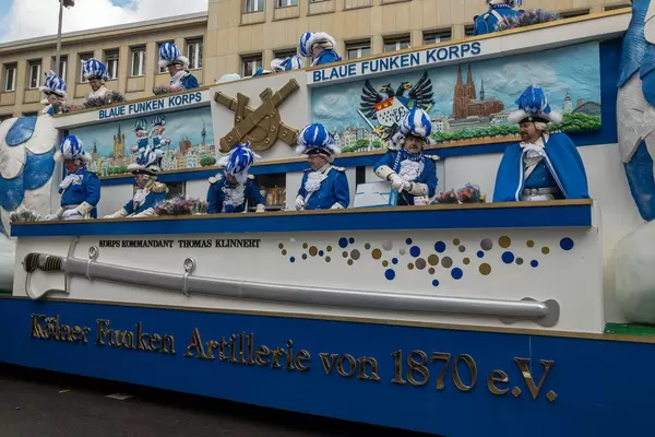 Blaue Funken Korps Kölner Funken Artillerie von 1870 - Kölner Karneval 2018