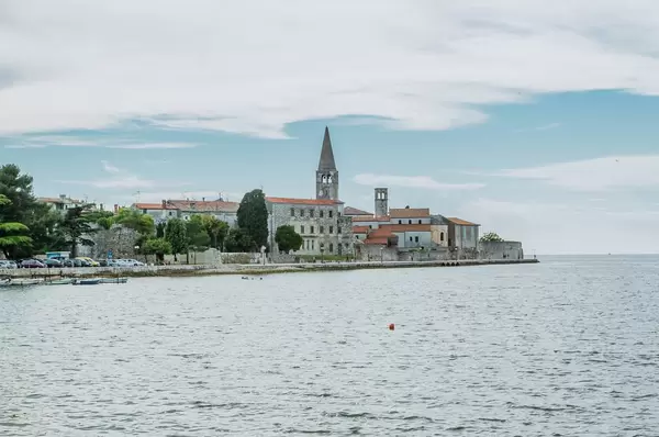 Blick auf die Altstadt von Poreč, Kroatien