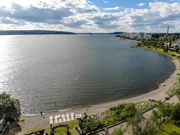 Blick über die Bucht von Lahti auf den See Vesijärvi in Päijät-Häme, Finnland