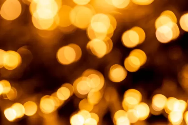 Blurred light of glowing christmas garland