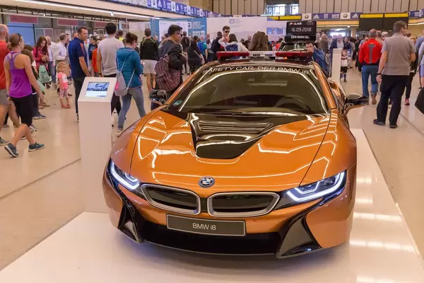 BMW i8 Safety Car. Sicherheitsauto