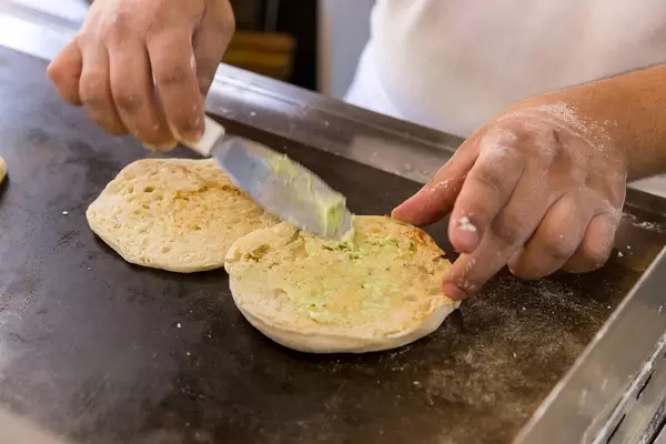 Bolo do caco: flat, circular bread typical of the Madeira archipelago