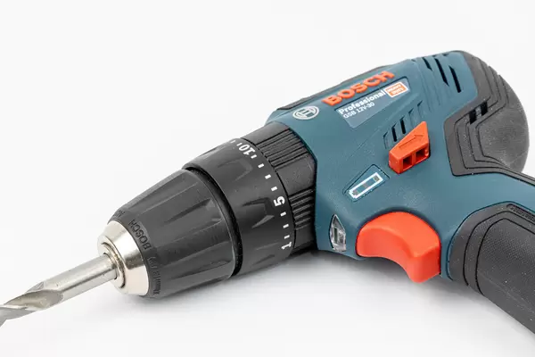 Bosch Cordless Drill with Drill for Wood