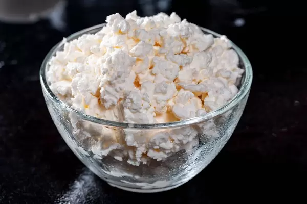 Bowl of cottage cheese