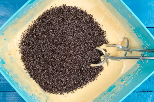 Bowl with Poppy Seeds and Cream for cake (Flip 2020)