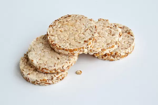 Brot aus Buchweizen und Weizen