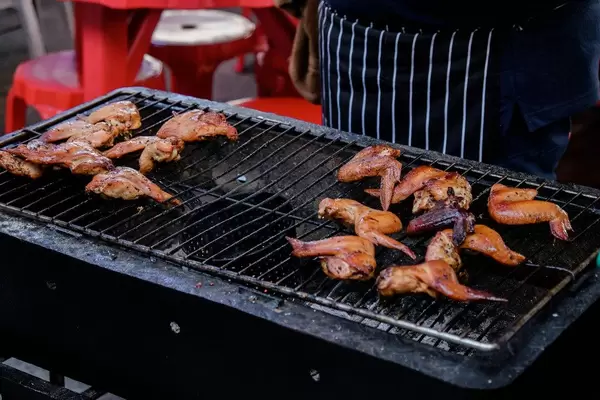 Buffalo wings on a griller (Flip 2019)