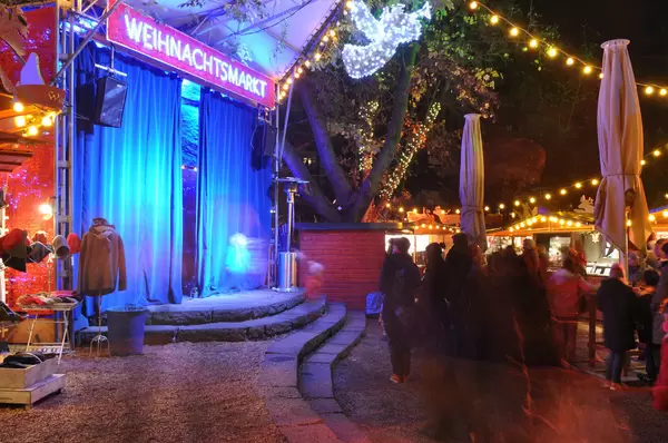 Bühne am Weihnachtsmarkt Stadtgarten